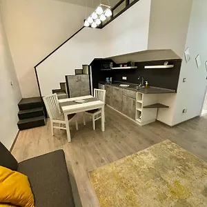 palatoni-flat-in-budapest-city-center.inbudapesthotels.com/