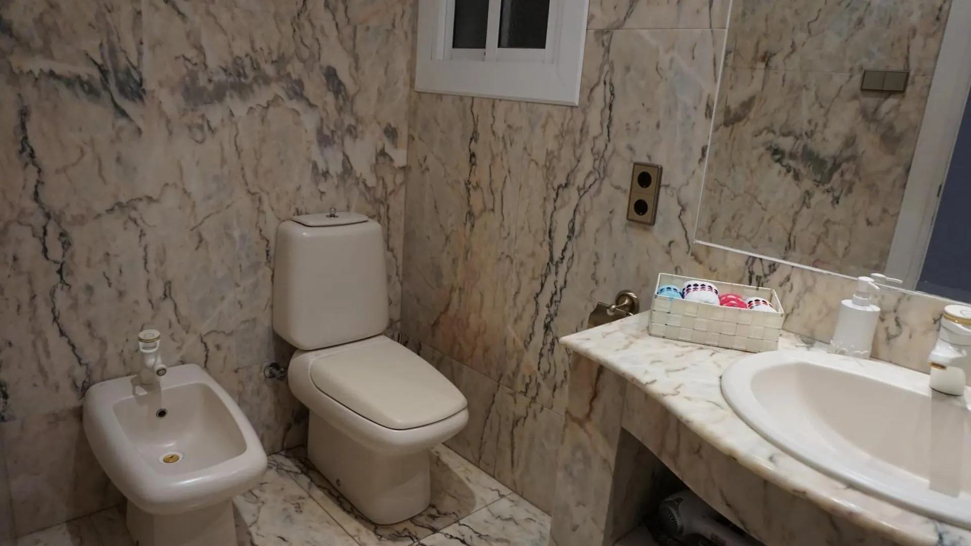 Appartamento Aparteasy - Passeig De Gracia Barcellona